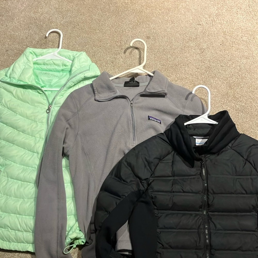 3 BRAND NEW JACKETS!!! Patagonia Gray Fleece Jacket, black Columbia jacket